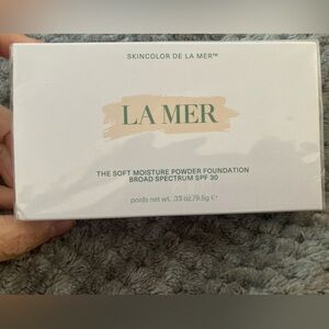 La Mer powder foundation 12 pearl with SPF 30